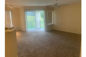 7310 WESTPOINTE BOULEVARD, ORLANDO, FL 32835 - MLS#MFRO6357593