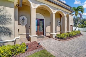 5811 BLUE BONNET COURT, Port Saint Lucie, FL 34986 - MLS#MFRO6357674