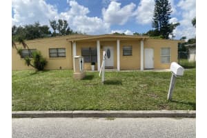 10 S Semoran Blvd, ORLANDO 10 S Semoran Blvd, ORLANDO