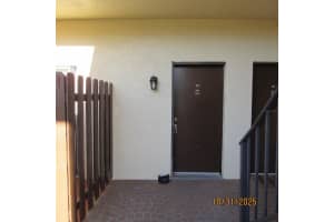 2050 Oleander Blvd #10-106, FORT PIERCE