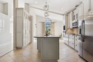 768 RIVER BOAT CIRCLE, ORLANDO, FL 32828 - MLS#MFRO6357718