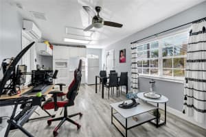 205 COCONUT PALM WAY, DAVENPORT, FL 33897 - MLS#MFRO6357773