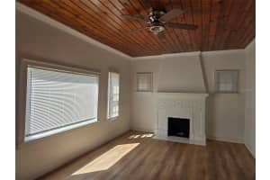 403 AVENUE J SE, WINTER HAVEN, FL 33880 - MLS#MFRO6357776