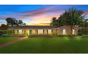 1053 Sweetbriar Rd Orlando, FL 32806 - Off Market