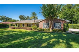 1053 Sweetbriar Rd Orlando, FL 32806 - Off Market