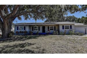 896 N 9th St, EAGLE LAKE