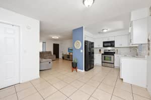 4046 LUAN DRIVE, ORLANDO, FL 32808 - MLS#MFRO6357861