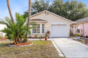 1044 VISTA PALMA WAY, ORLANDO, FL 32825 - MLS#MFRO6357863
