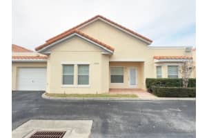 1083 DAVID WALKER DRIVE, TAVARES, FL 32778 - MLS#MFRO6357895