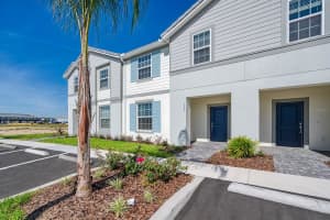 7561 OAK SPRING LN, DAVENPORT, FL 33837 - MLS#MFRO6357915