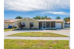 4013 27TH AVENUE, BRADENTON, FL 34205 - MLS#MFRO6358009