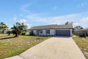 561 KEYSTONE TERRACE, DELTONA, FL 32725 - MLS#MFRO6358053