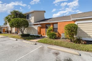 32 SILVER OAK CIRCLE, KISSIMMEE, FL 34743 - MLS#MFRO6358121