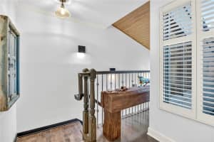 562 OSCEOLA AVENUE, ORLANDO, FL 32801 - MLS#MFRO6358147