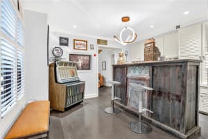 562 OSCEOLA AVENUE, ORLANDO, FL 32801 - MLS#MFRO6358147