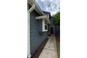 211 CARIBBEAN DRIVE, DAVENPORT, FL 33897 - MLS#MFRO6358152