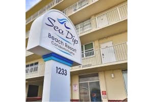 1233 ATLANTIC AVENUE, DAYTONA BEACH, FL 32118 - MLS#MFRO6358275