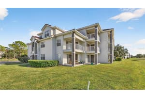 13917 FAIRWAY ISLAND DRIVE, ORLANDO, FL 32837 - MLS#MFRO6358307