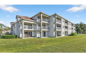 13917 FAIRWAY ISLAND DRIVE, ORLANDO, FL 32837 - MLS#MFRO6358307