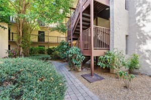 2025 SYLVESTER ROAD, LAKELAND, FL 33803 - MLS#MFRO6358325