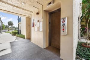 2025 SYLVESTER ROAD, LAKELAND, FL 33803 - MLS#MFRO6358325