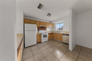 2547 MYRTLE AVENUE, SANFORD, FL 32773 - MLS#MFRO6358503