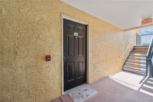 1999 SUMMER CLUB DRIVE #211, OVIEDO, FL 32765 - MLS#MFRO6358513