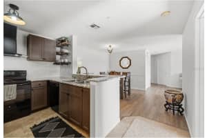 1999 SUMMER CLUB DRIVE #211, OVIEDO, FL 32765 - MLS#MFRO6358513