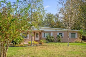 32 VIRGINIA AVENUE, DELAND, FL 32724 - MLS#MFRO6358552