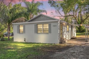 2413 MARLBORO STREET, ORLANDO, FL 32806 - MLS#MFRO6358595