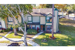 2724 CANDLEWOOD COURT, APOPKA, FL 32703 - MLS#MFRO6358758