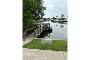 350 79TH AVENUE, ST PETERSBURG, FL 33702 - MLS#MFRO6358832