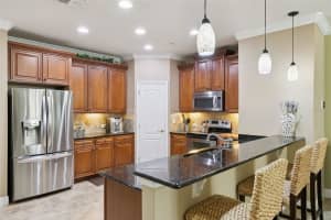 607 Pensacola Ln Lake Mary, FL 32746 - Off Market