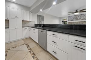 3014 65TH STREET, BRADENTON, FL 34208 - MLS#MFRO6358890