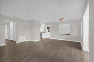 30 SANFORD AVENUE, DEBARY, FL 32713 - MLS#MFRO6358900