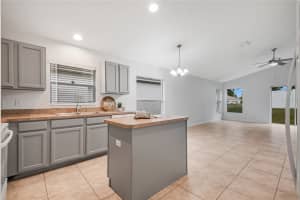 4848 AGUILA PLACE, ORLANDO, FL 32826 - MLS#MFRO6358909