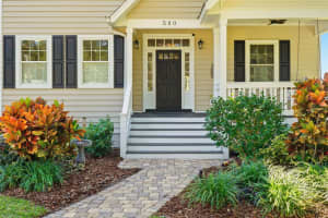 580 10TH AVENUE, MOUNT DORA, FL 32757 - MLS#MFRO6358920