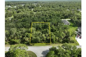 14347 SHAGBARK AVENUE, PORT CHARLOTTE, FL 33953 Sold 01/07/26