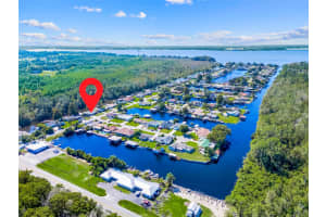 13638 COUNTRY CLUB DRIVE, TAVARES, FL 32778 - MLS#MFRO6359032