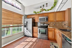 14552 LAGUNA BEACH CIRCLE, ORLANDO, FL 32824 - MLS#MFRO6359108