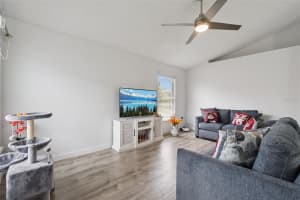 2409 LINCOLNSHIRE COURT, KISSIMMEE, FL 34743 - MLS#MFRO6359185