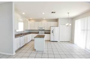 2143 CROFTON AVENUE, DAVENPORT, FL 33837 - MLS#MFRO6359243