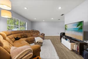 2500 LAUDERDALE COURT, ORLANDO, FL 32805 - MLS#MFRO6359289