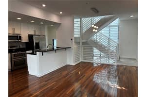 350 OSCEOLA AVENUE, ORLANDO, FL 32801 - MLS#MFRO6359294