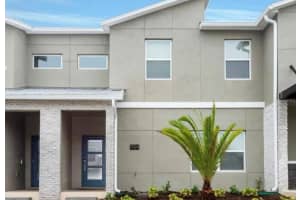 984 Leader St, DAVENPORT