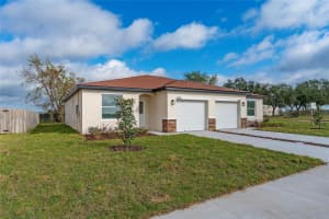 2545 SLIM HAYWOOD AVENUE, TAVARES, FL 32778 - MLS#MFRO6359421