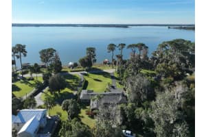 2349 LAKESHORE DRIVE, MOUNT DORA, FL 32757 - MLS#MFRO6359574