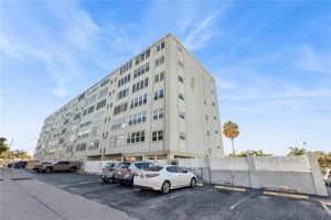 MLS# MFRO6359604, St Petersburg, Florida 33710