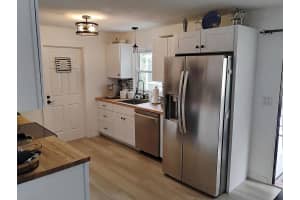 680 APACHE CIRCLE, DELTONA, FL 32725 - MLS#MFRO6359712