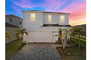 3404 Lilac Way, DAVENPORT